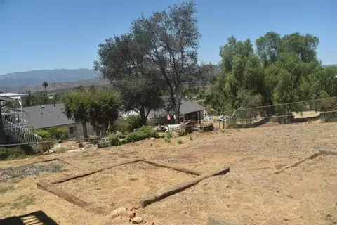 Exterior - 604 Porter St, Fallbrook, CA 92028 photo 6 of 10