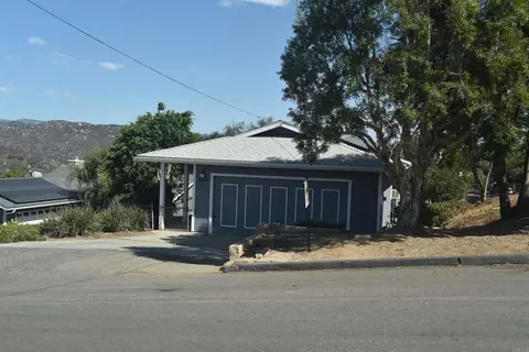 Other - 604 Porter St, Fallbrook, CA 92028 photo 2 of 11