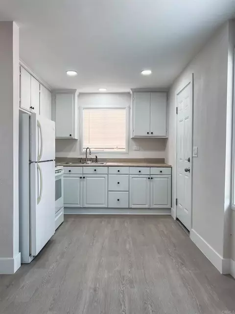 Kitchen - 440 Main St, Ramona, CA 92065 photo 1 of 7