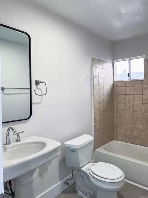 Bath - 440 Main St, Ramona, CA 92065 photo 1 of 3