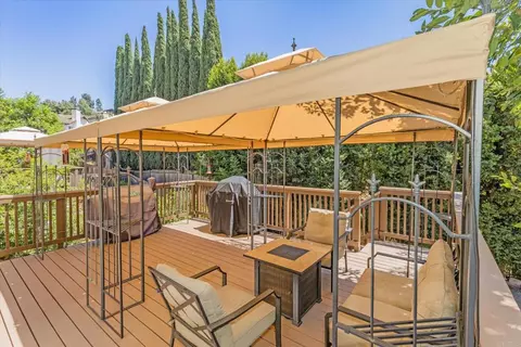 Exterior - 1679 Madrone Gln, Escondido, CA 92027 photo 11 of 19