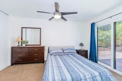Bedroom - 1679 Madrone Gln, Escondido, CA 92027 photo 3 of 6