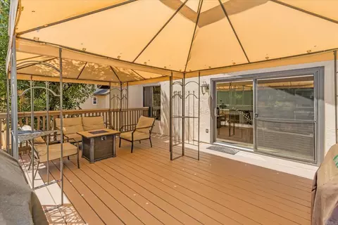 Exterior - 1679 Madrone Gln, Escondido, CA 92027 photo 12 of 19