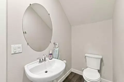 Bath - 4318 Pacifica Way #2, Oceanside, CA 92056 photo 1 of 5