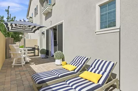 Exterior - 4318 Pacifica Way #2, Oceanside, CA 92056 photo 3 of 6