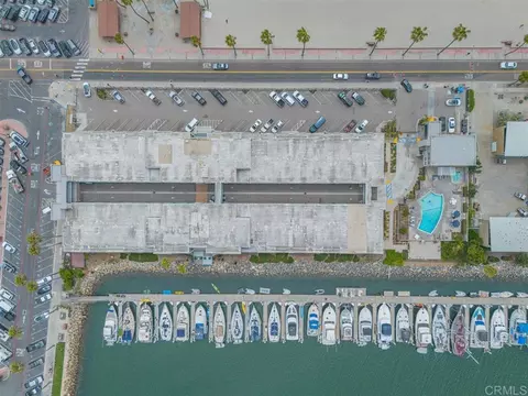 Exterior - 1202 N Pacific St #209B, Oceanside, CA 92054 photo 1 of 4