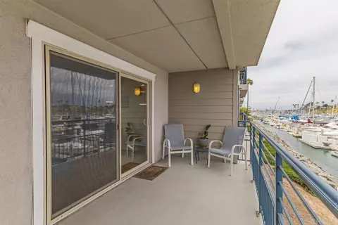 Exterior - 1202 N Pacific St #209B, Oceanside, CA 92054 photo 4 of 4