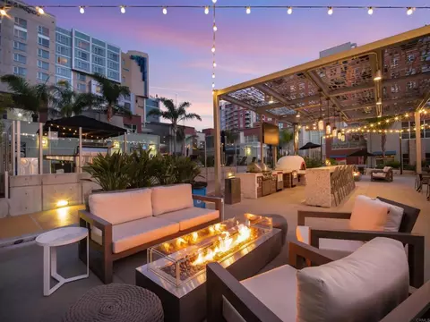 540 9th Ave #104, San Diego, CA 92101