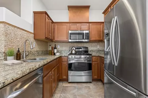 Kitchen - 5084 Tranquil Way #101, Oceanside, CA 92057 photo 5 of 8