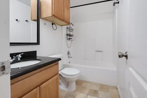 Bath - 509 Calle Montecito #42, Oceanside, CA 92057 photo 1 of 2