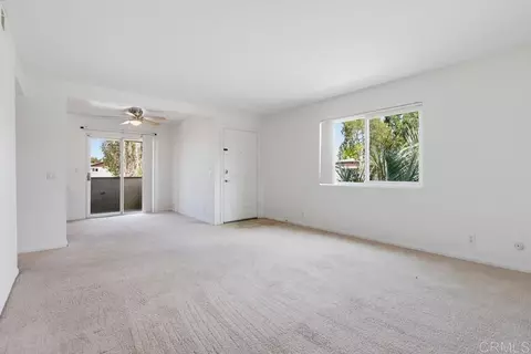 Living - 509 Calle Montecito #42, Oceanside, CA 92057 photo 4 of 6