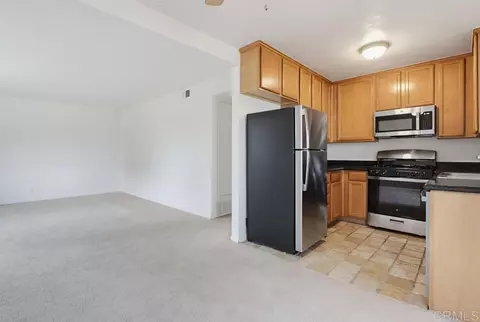 Living - 509 Calle Montecito #42, Oceanside, CA 92057 photo 6 of 6