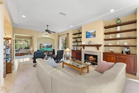 Living - 1829 Elevado Rd, Vista, CA 92084 photo 3 of 5