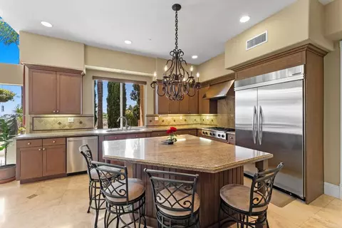 Kitchen - 1829 Elevado Rd, Vista, CA 92084 photo 1 of 2