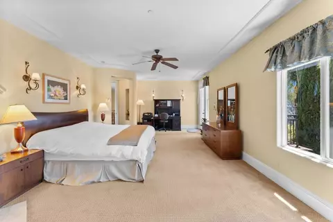Bedroom - 1829 Elevado Rd, Vista, CA 92084 photo 2 of 5