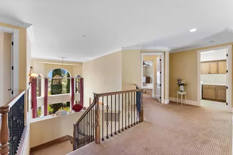 Entry Way - 1829 Elevado Rd, Vista, CA 92084 photo 4 of 5
