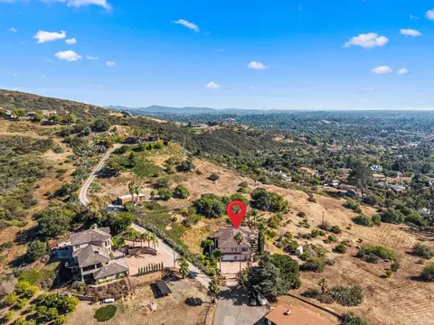 View/Area - 1829 Elevado Rd, Vista, CA 92084 photo 3 of 5