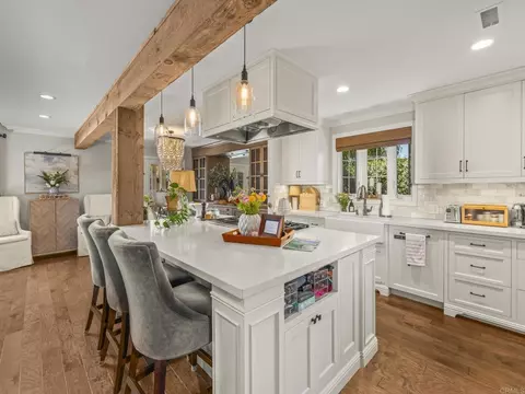 Kitchen - 365 Shore View Ln, Encinitas, CA 92024 photo 3 of 5