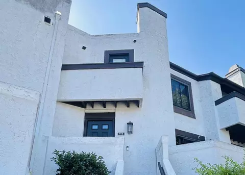 2232 Caminito Pajarito #114, San Diego, CA 92107