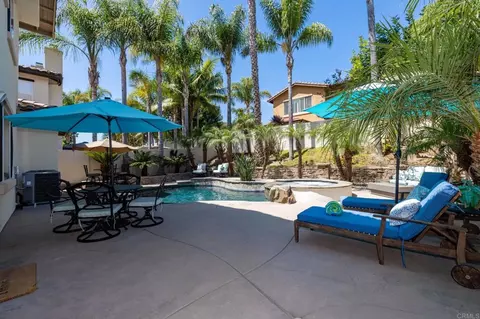 Exterior - 3693 Strata Dr, Carlsbad, CA 92010 photo 8 of 20