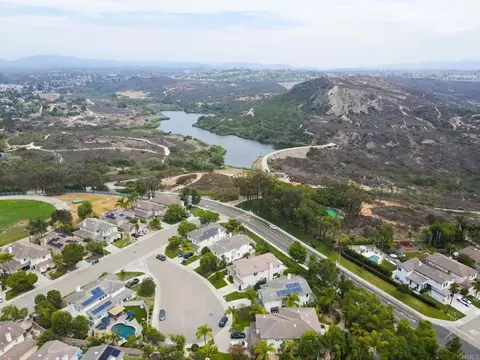 View/Area - 3693 Strata Dr, Carlsbad, CA 92010 photo 8 of 10