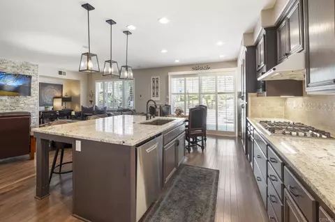 Kitchen - 3693 Strata Dr, Carlsbad, CA 92010 photo 3 of 6