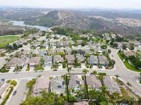 View/Area - 3693 Strata Dr, Carlsbad, CA 92010 photo 6 of 10