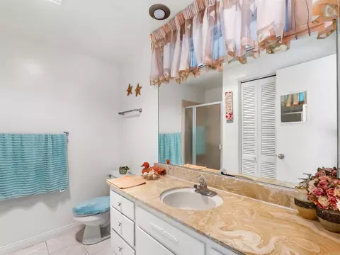 Bath - 3615 Vista Bella #16, Oceanside, CA 92057 photo 1 of 3