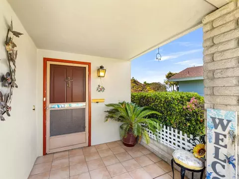 Exterior - 3615 Vista Bella #16, Oceanside, CA 92057 photo 3 of 8