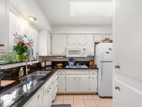 Kitchen - 3615 Vista Bella #16, Oceanside, CA 92057 photo 1 of 3