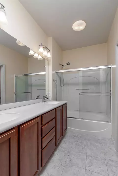 Bath - 1819 Clare Ln, Santee, CA 92071 photo 2 of 4