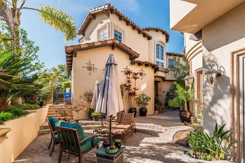 Exterior - 7104 Aviara Dr, Carlsbad, CA 92011 photo 12 of 14