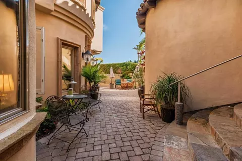 Exterior - 7104 Aviara Dr, Carlsbad, CA 92011 photo 11 of 14