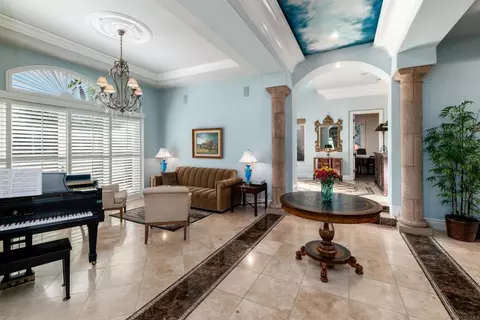 Entry Way - 7104 Aviara Dr, Carlsbad, CA 92011 photo 5 of 5