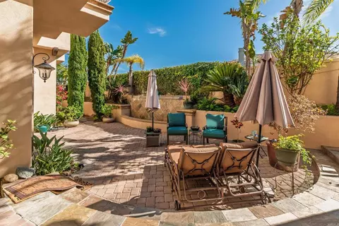 Exterior - 7104 Aviara Dr, Carlsbad, CA 92011 photo 6 of 14