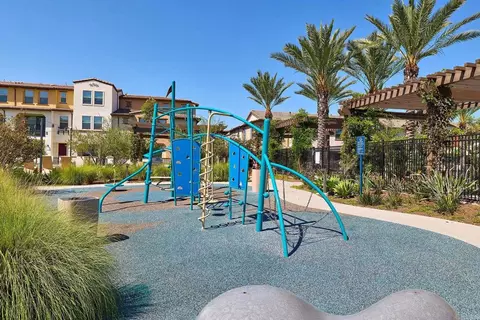 Exterior - 1836 Red Willow Way, Oceanside, CA 92056 photo 8 of 10