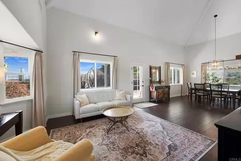 Living - 1850 Canyon Heights Rd, Fallbrook, CA 92028 photo 1 of 6