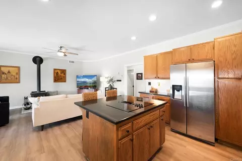 Kitchen - 1850 Canyon Heights Rd, Fallbrook, CA 92028 photo 3 of 4