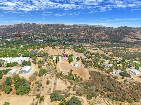 View/Area - 1850 Canyon Heights Rd, Fallbrook, CA 92028 photo 7 of 7