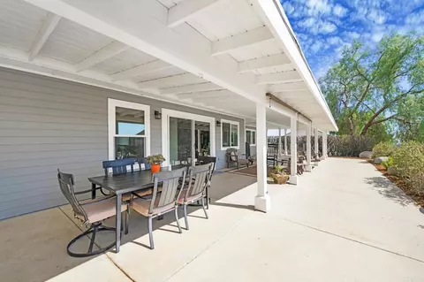 Exterior - 1850 Canyon Heights Rd, Fallbrook, CA 92028 photo 8 of 9
