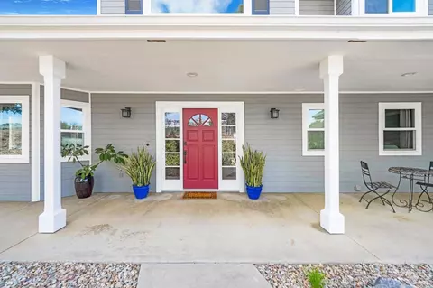 Exterior - 1850 Canyon Heights Rd, Fallbrook, CA 92028 photo 5 of 9