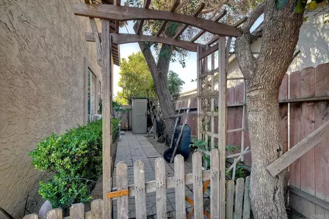 Exterior - 4608 Vinyard St, Oceanside, CA 92057 photo 5 of 7