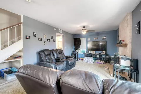 Living - 4608 Vinyard St, Oceanside, CA 92057 photo 2 of 3