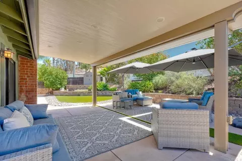 Exterior - 12541 Glenoak Rd, Poway, CA 92064 photo 2 of 11