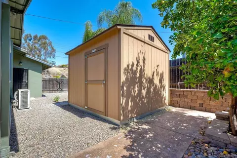 Exterior - 12541 Glenoak Rd, Poway, CA 92064 photo 6 of 11