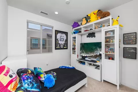 Bedroom - 328 Waverunner Ct, Santee, CA 92071 photo 3 of 3