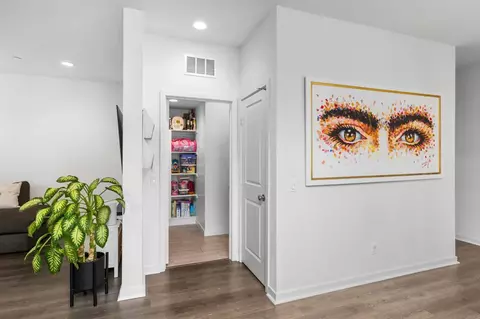 Entry Way - 328 Waverunner Ct, Santee, CA 92071 photo 6 of 7