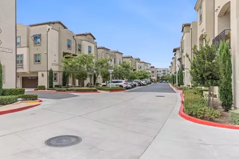 Exterior - 328 Waverunner Ct, Santee, CA 92071 photo 5 of 13