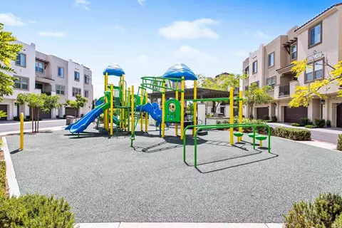 Exterior - 328 Waverunner Ct, Santee, CA 92071 photo 7 of 13