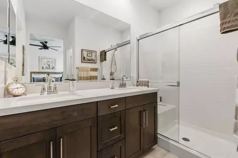 Bath - 4210 Mission Ranch Way, Oceanside, CA 92057 photo 2 of 6